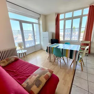  Holiday home Des Bains France